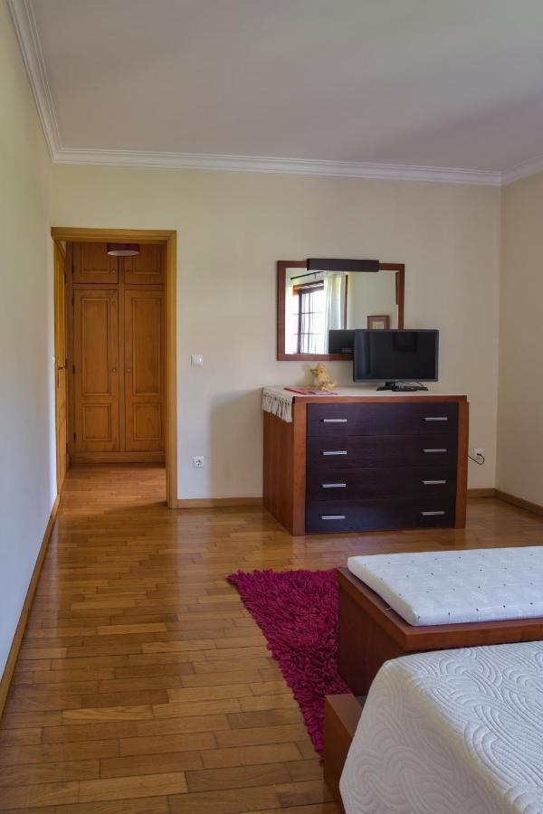 Suite Em Виана до Кастело Екстериор снимка