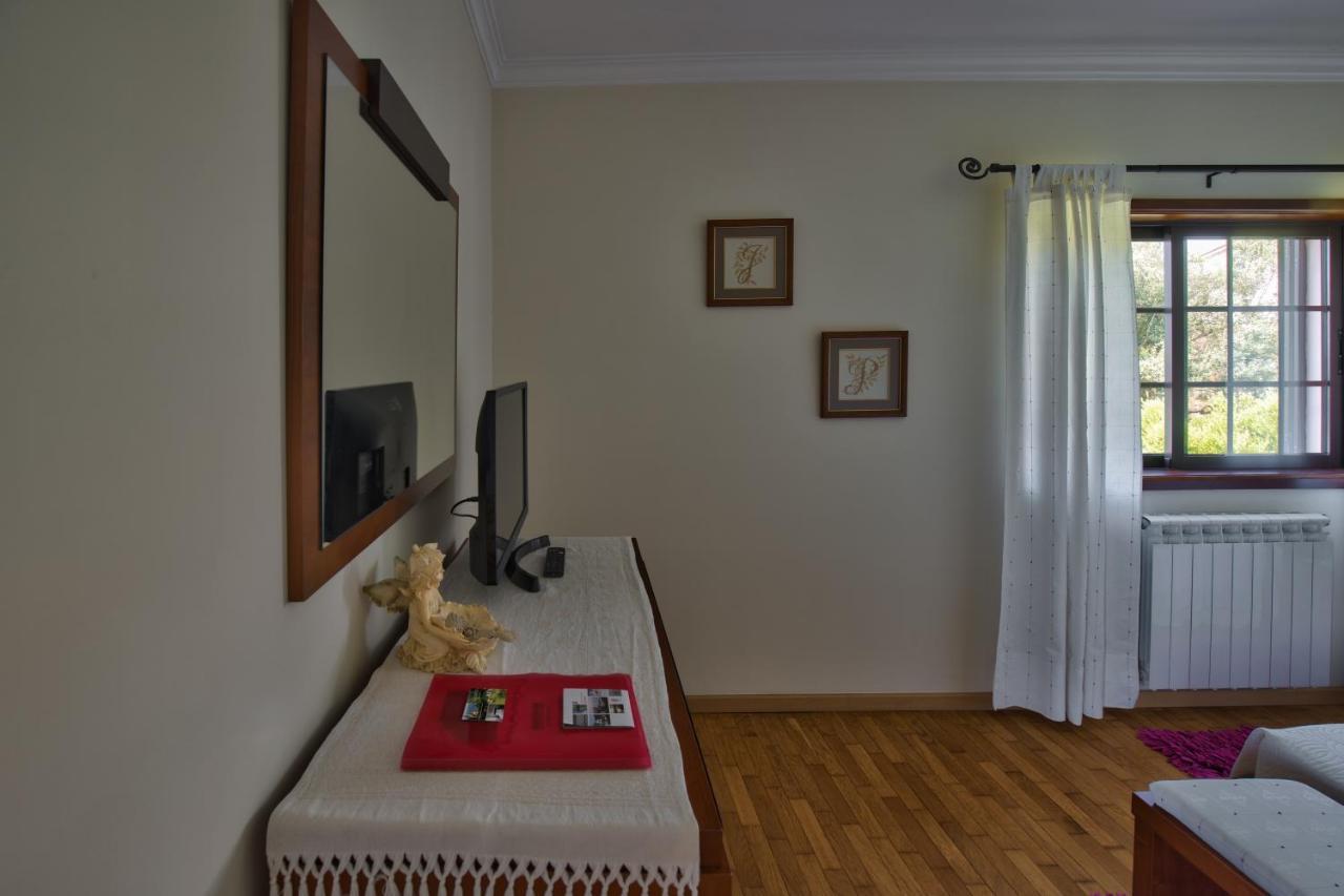Suite Em Виана до Кастело Екстериор снимка