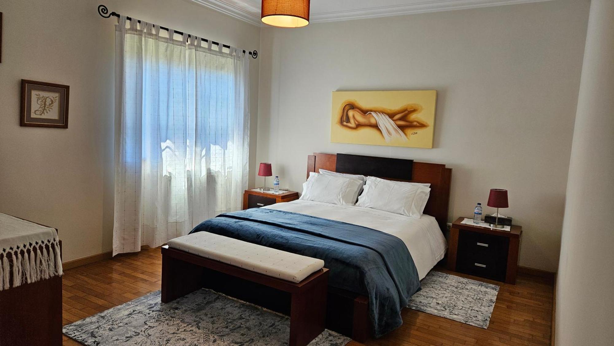Suite Em Виана до Кастело Екстериор снимка