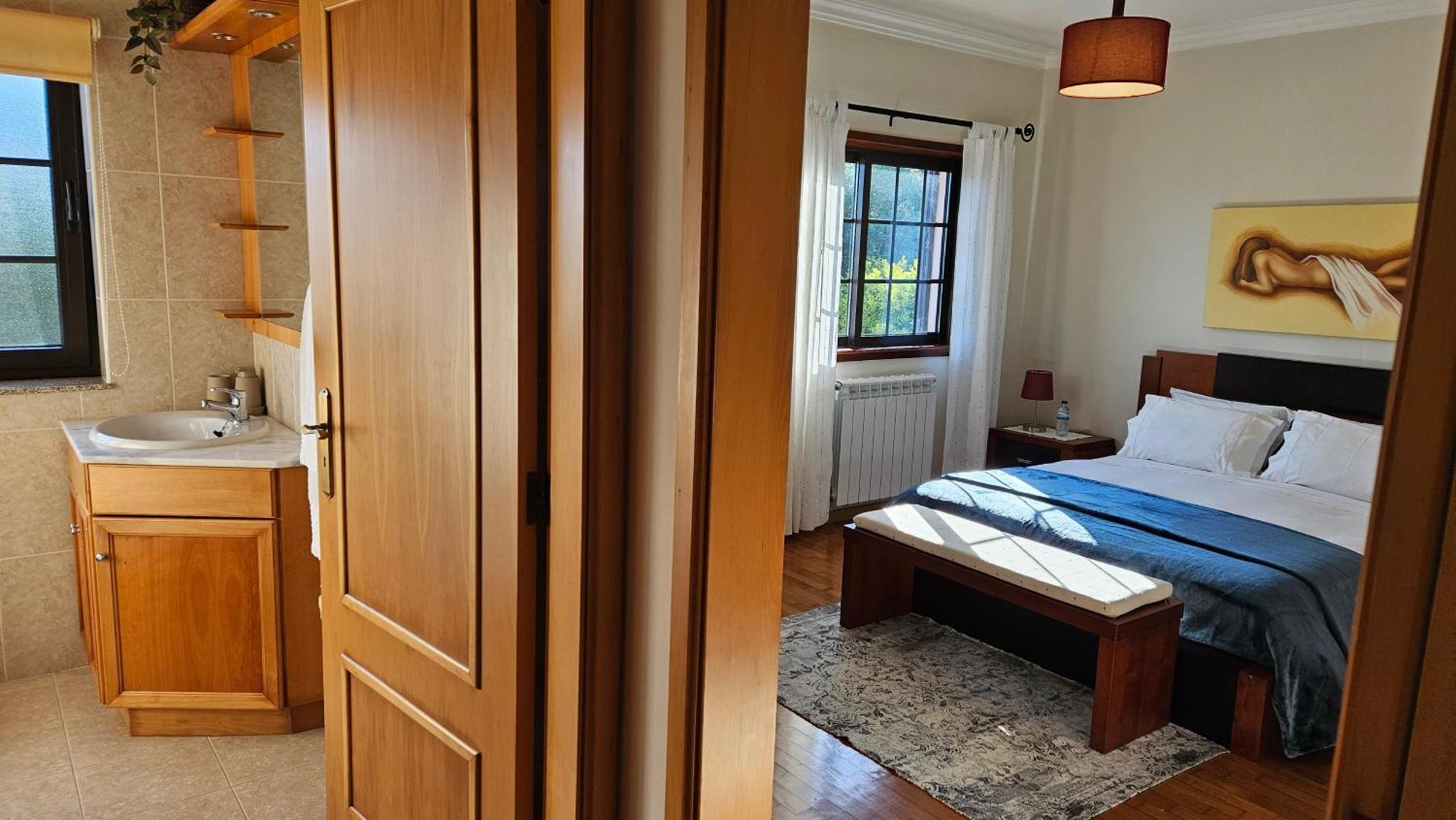 Suite Em Виана до Кастело Екстериор снимка